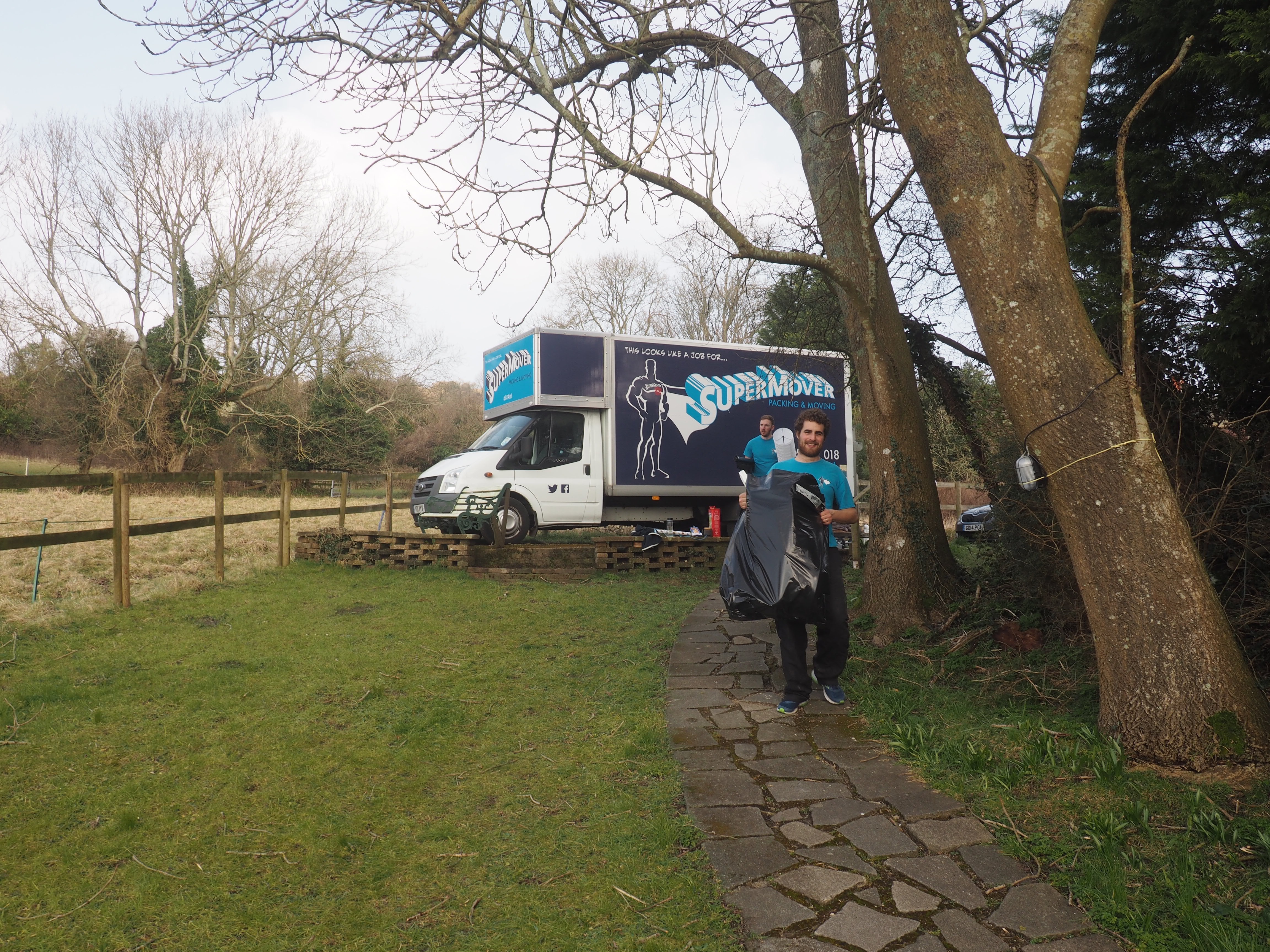  Fully packed and moved a house in Hurstpierpoint to Pyecombe.